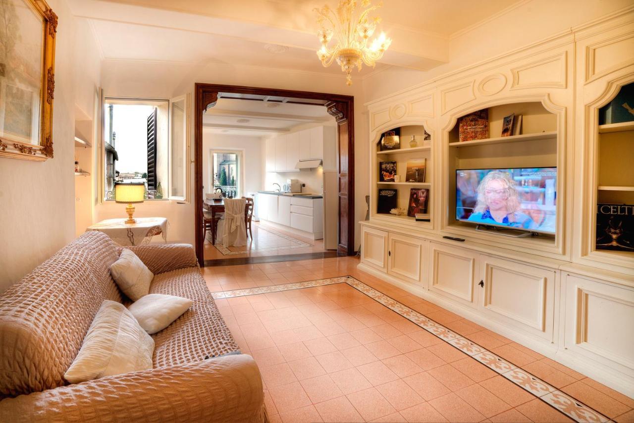 Dama Charming Apartment 100M From Piazza Del Campo Siena Zewnętrze zdjęcie